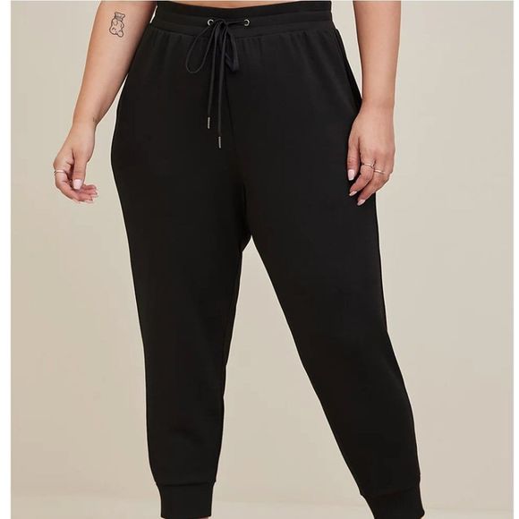 torrid Pants - Torrid black CUPRO CROP ACTIVE JOGGER 2